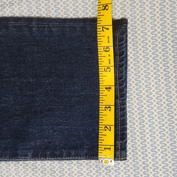 J CREW women classic straight jeans. Size 26 - Picture 14 of 14